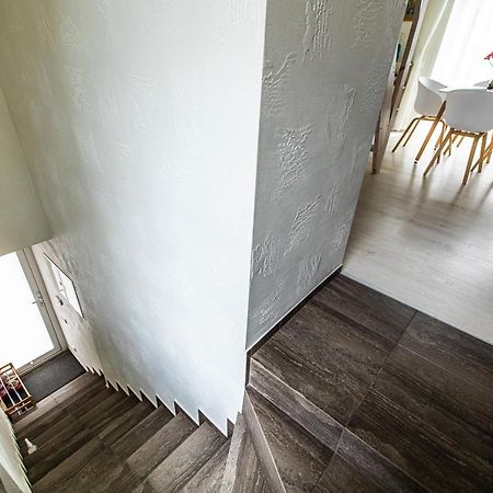 פלאנגה Apartamentai Salia Juros מראה חיצוני תמונה